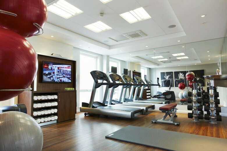 Hotel Courtyard By Marriott Aberdeen Airport