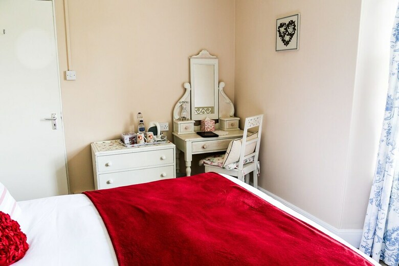 Bed & Breakfast Elberry Farm