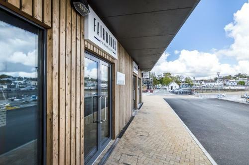Hotel No 5 Ocean Cabins - Saundersfoot Harbour - Saundersfoot