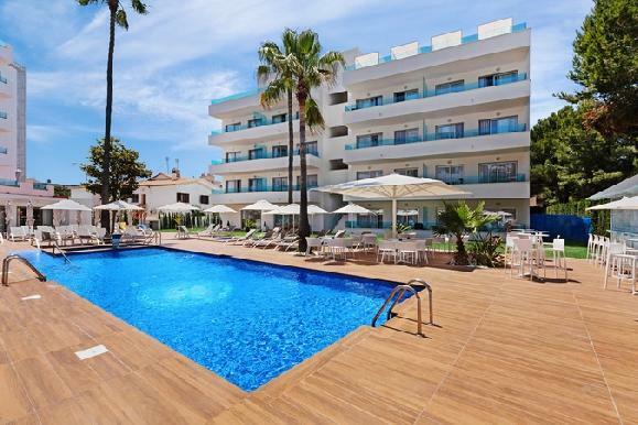 Metropolitan Juka Playa Aparthotel
