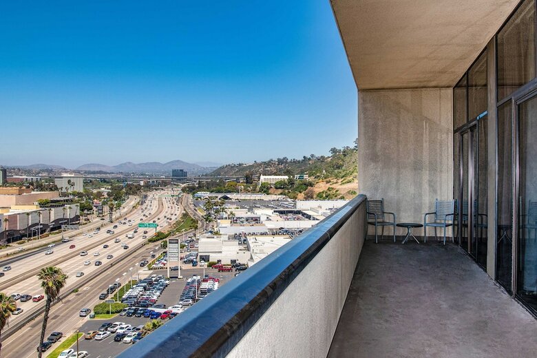 Sheraton Mission Valley San Diego Hotel