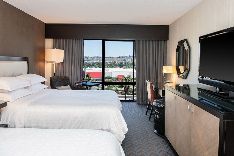 Sheraton Mission Valley San Diego Hotel