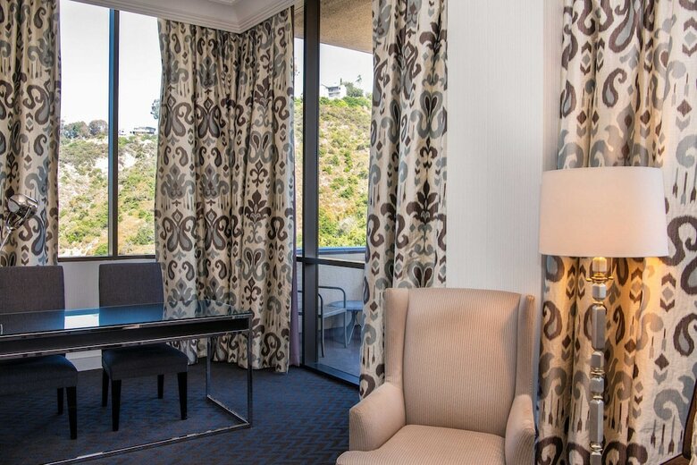 Sheraton Mission Valley San Diego Hotel