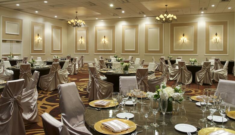 Sheraton Mission Valley San Diego Hotel