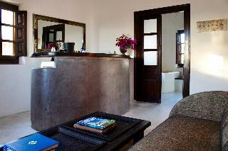 Apartamentos Santorini Heritage Villas & Mansions