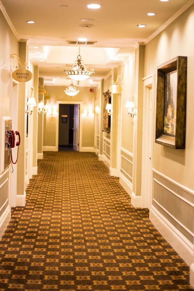 The Grand Summit Hotel