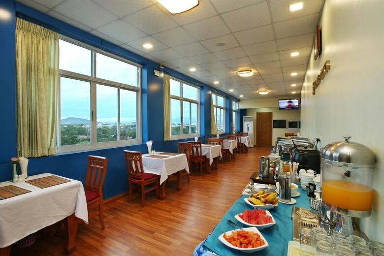 79 Living Hotel