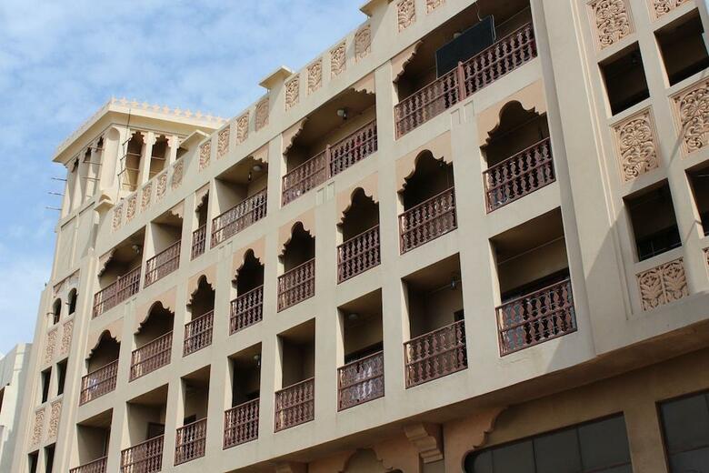 Oyo 151 Hafez Hotel Apartments