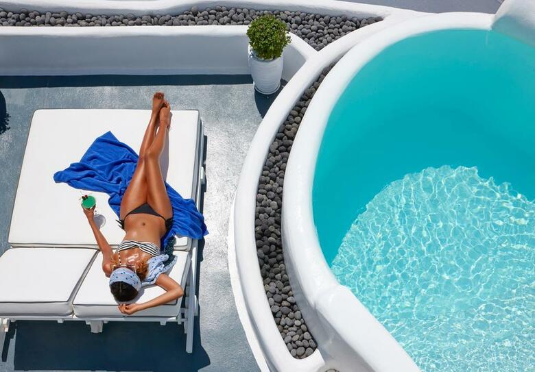 Hotel Infinity Suites & Dana Villas