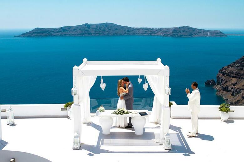 Hotel Infinity Suites & Dana Villas