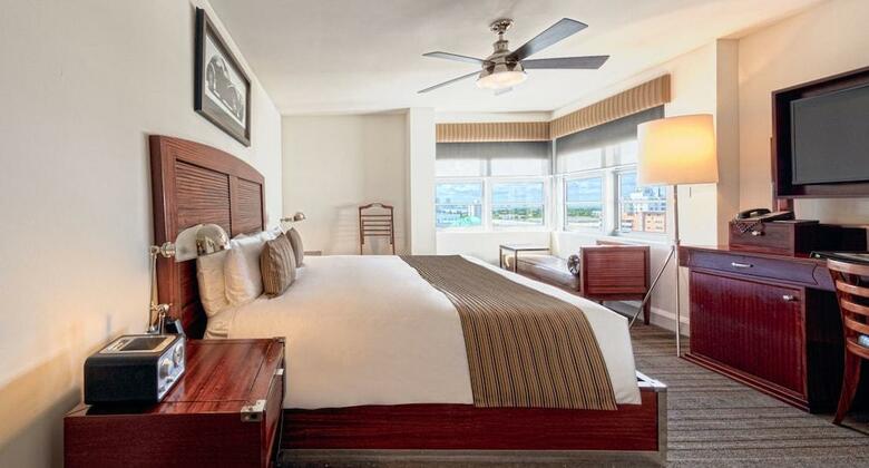 National Hotel, An Oceanfront Resort