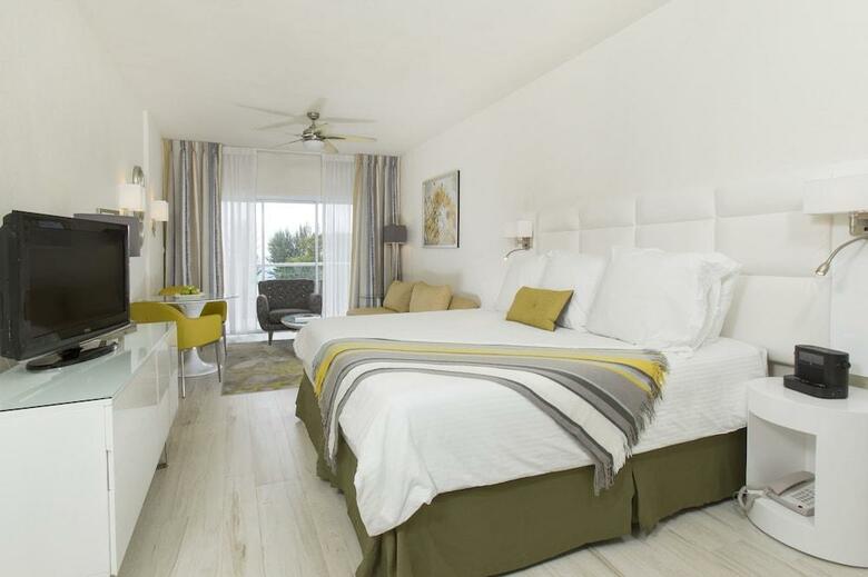 Hotel South Beach Resort & Vacation Club