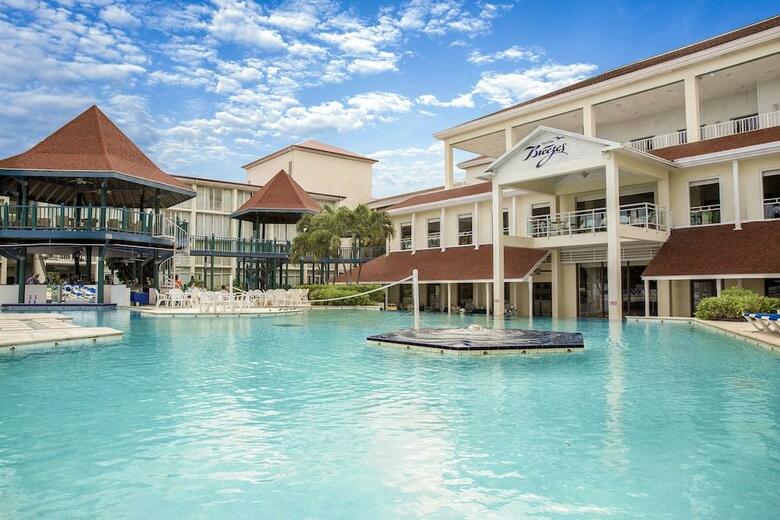 Hotel Breezes Resort Bahamas All Inclusive