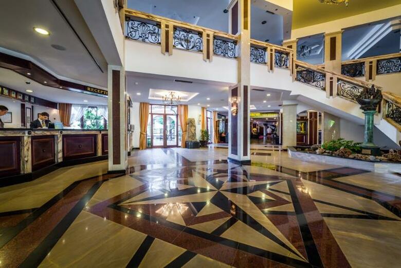 Hotel Royal Palace Helena Sands