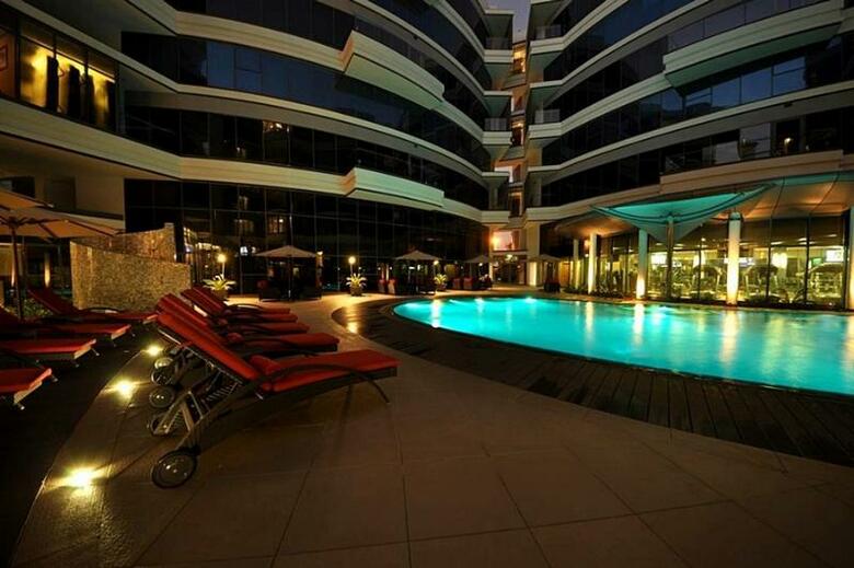 Hotel Majestic Arjaan By Rotana