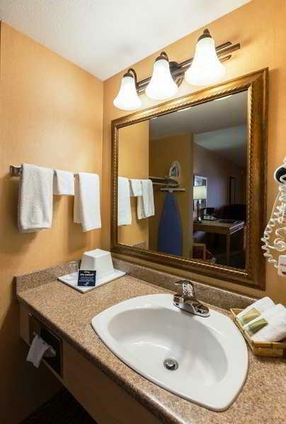 Hotel Accent Inns Burnaby