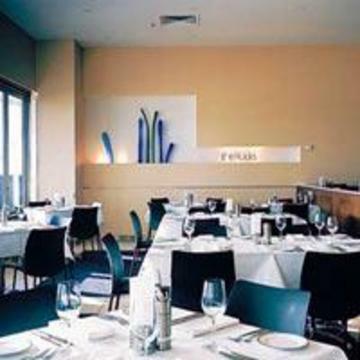 Hotel Oaks Plaza Pier