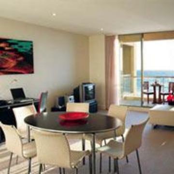 Hotel Oaks Plaza Pier