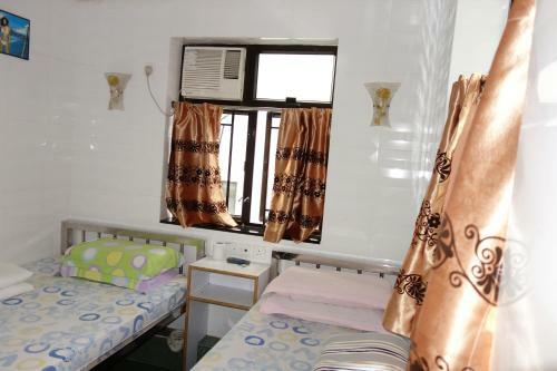 Hostal New China Yan Yan Guesthouse