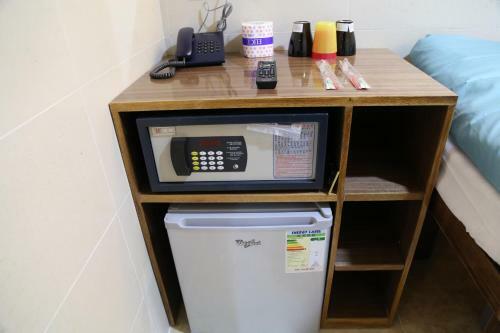 Hostal European Hostel