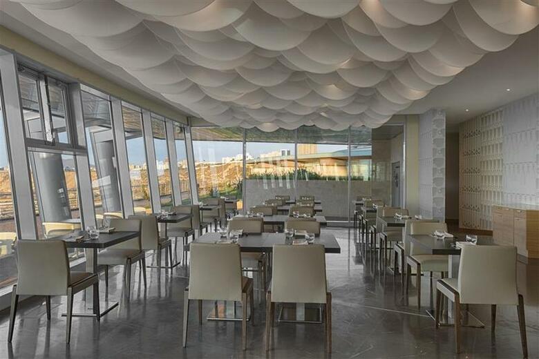 Hotel Four Points By Sheraton Oran