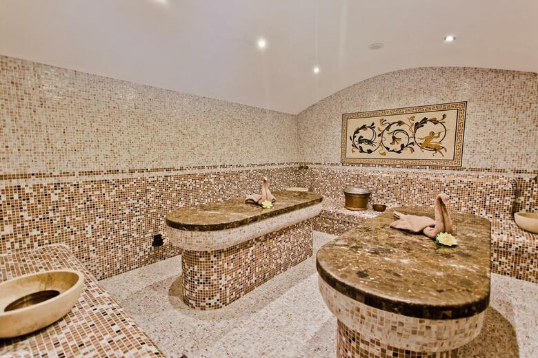 Hotel Galeon Residence And Spa