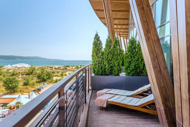 Hotel Galeon Residence And Spa