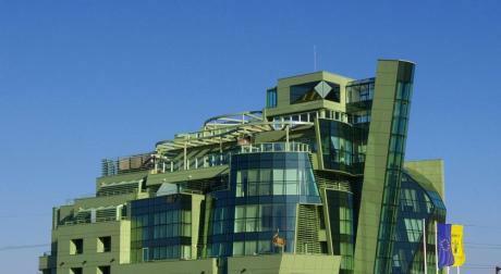 Earth & People Hotel & Spa
