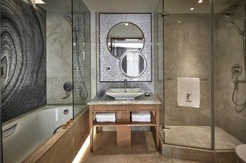 Cosmopolitan Hotel Hong Kong