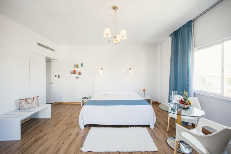 Hotel Mikes Kanarium