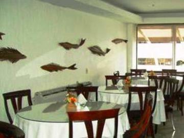 Hotel Plaza Praia Suites