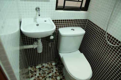 Hostal Holland Guest House