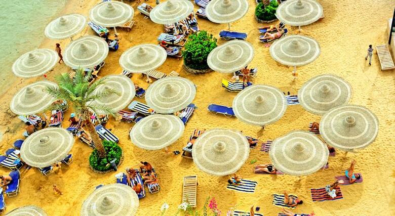 Hotel King Tut Aqua Park Beach Resort