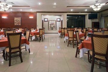 Hotel Holiday Inn