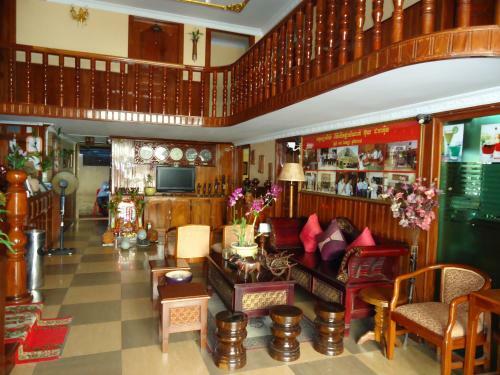 Hostal U-dara Inn Guesthouse