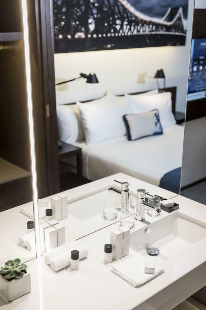 Next Hotel Brisbane