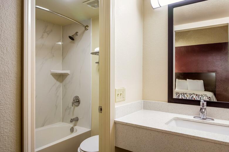 Hotel Red Roof Inn Houston East