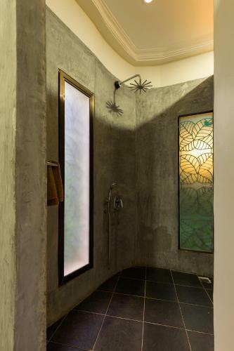 Villa Amatao Tropical Residence