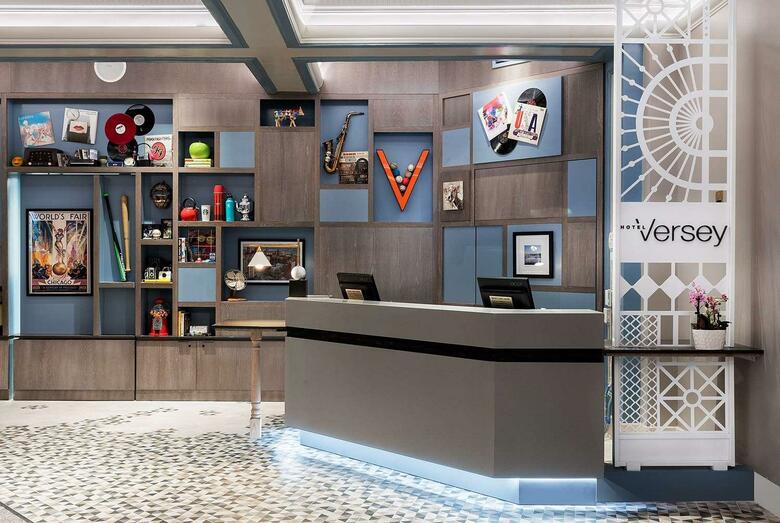 Hotel Versey Days Inn By Wyndham Chicago
