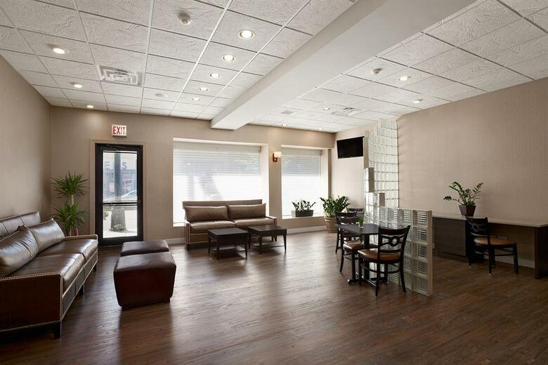 Hotel Versey Days Inn By Wyndham Chicago