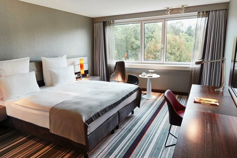 Steigenberger Airport Hotel