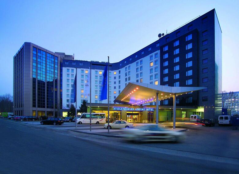 Steigenberger Airport Hotel