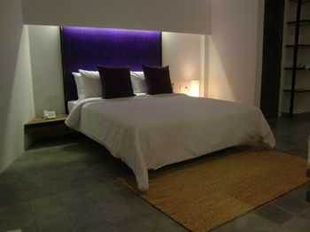 Bed & Breakfast The Purple Mangosteen