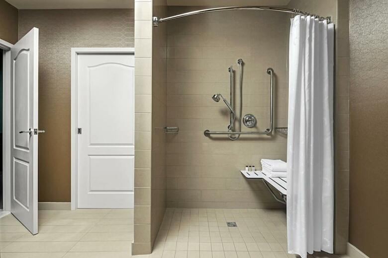 Hotel Sheraton Suites Calgary Eau Claire