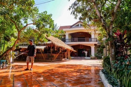 Hostal Bloom Garden Guesthouse