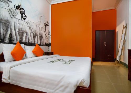 Hostal Golden Village Guesthouse