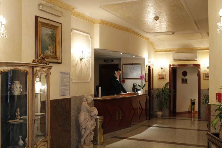 Hotel Genio