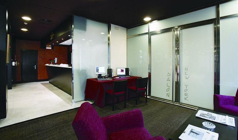 Hotel Petit Palace Madrid Aeropuerto
