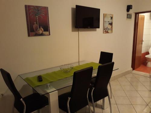 Apartments Matkovic