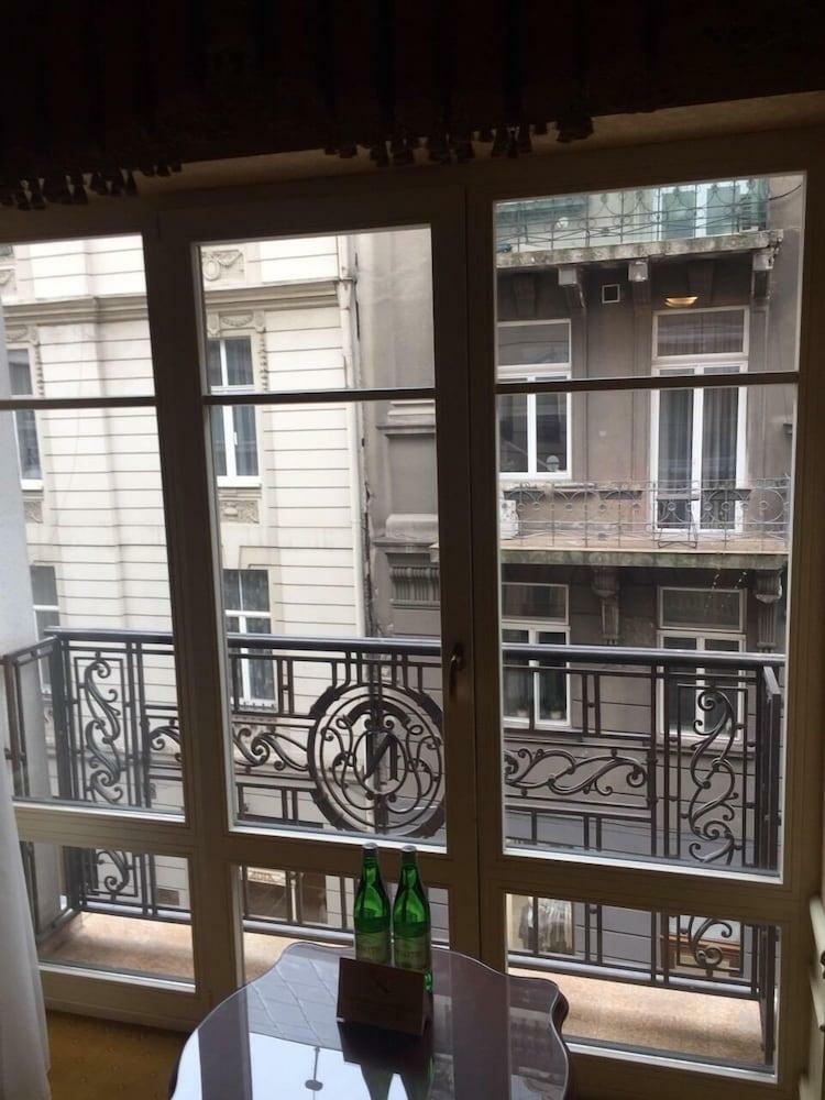 Nobilis Hotel